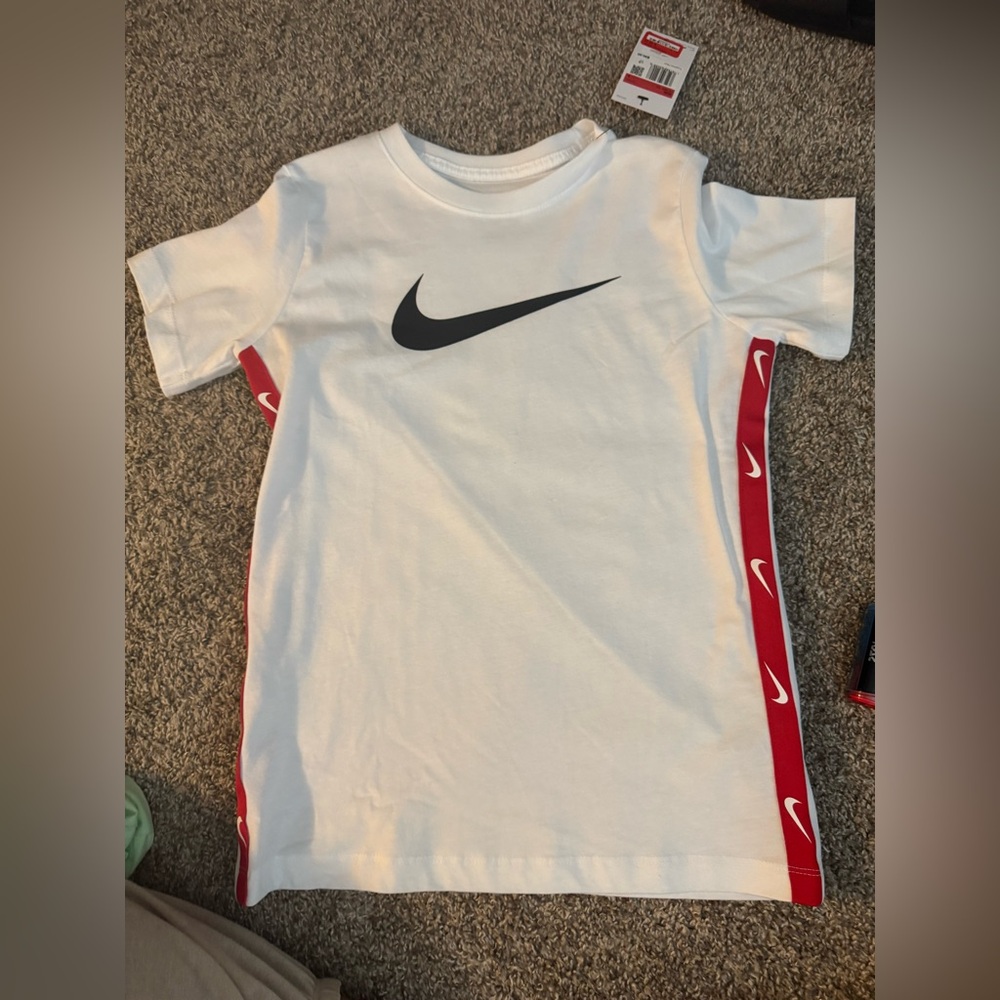 Nike Big Kids White Tee